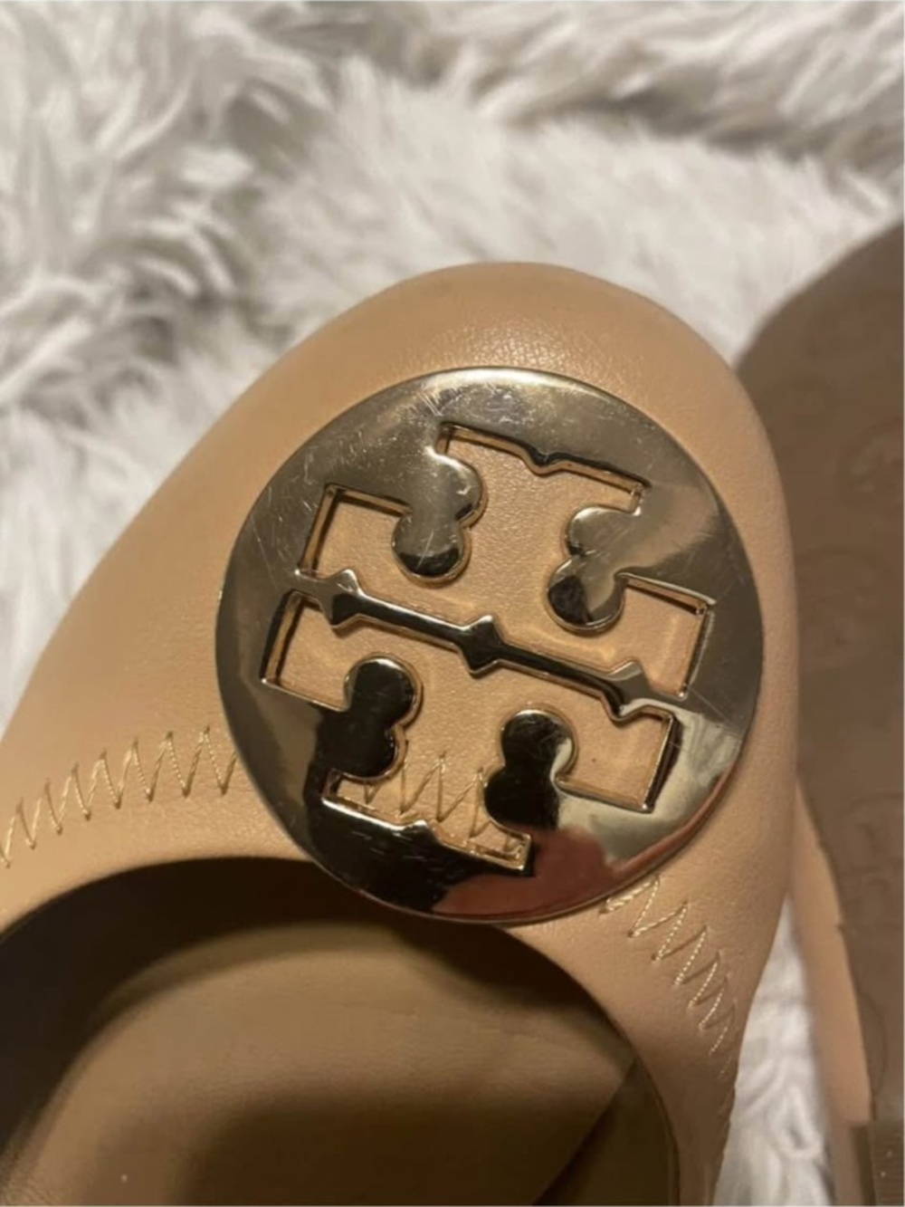 Tory Burch - Picture 2 of 5